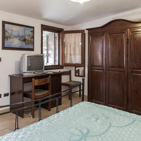 Quaint In With Swimming Pool * Matino