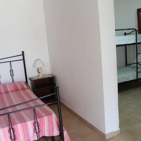 Holiday home Quaint In With Swimming Pool Matino